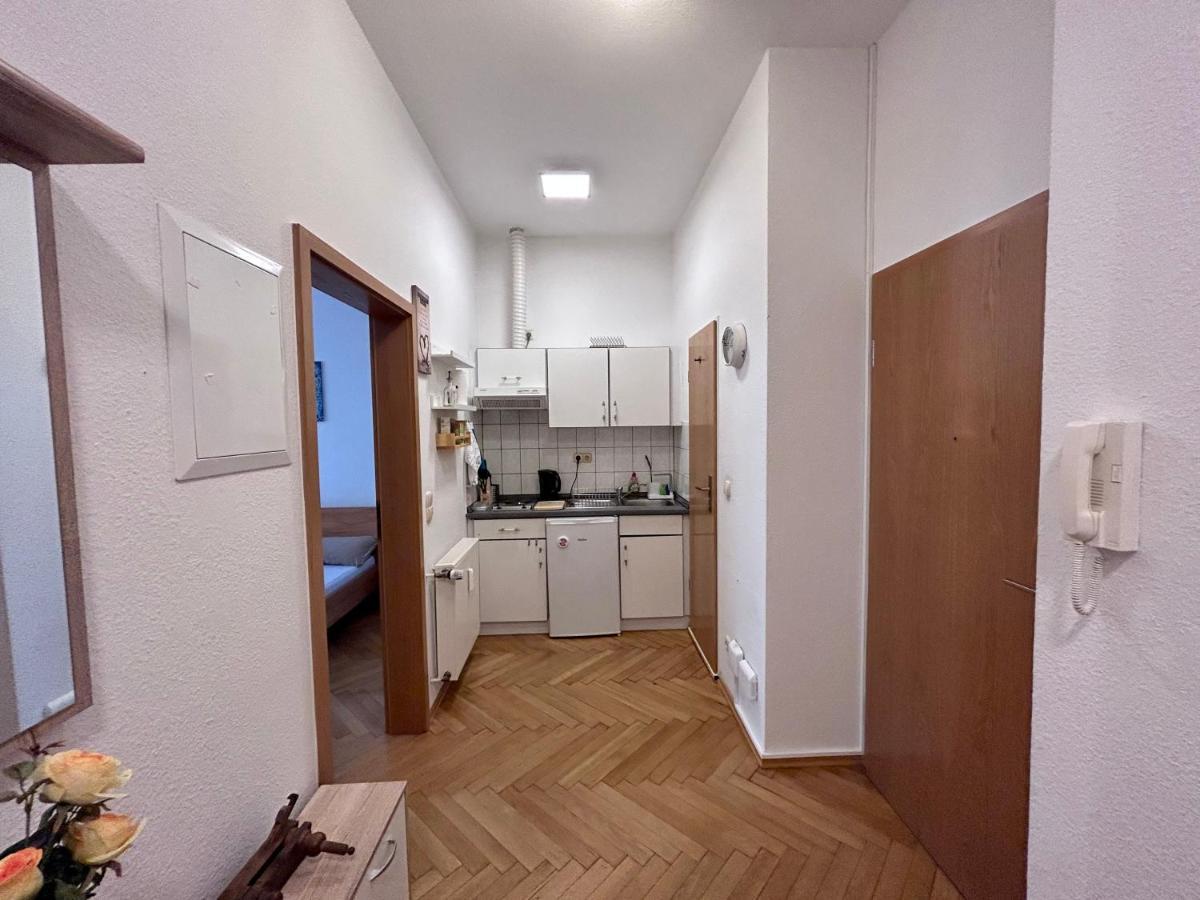 Piano In Halle Center - Netflix - Free Wifi 1 Apartment